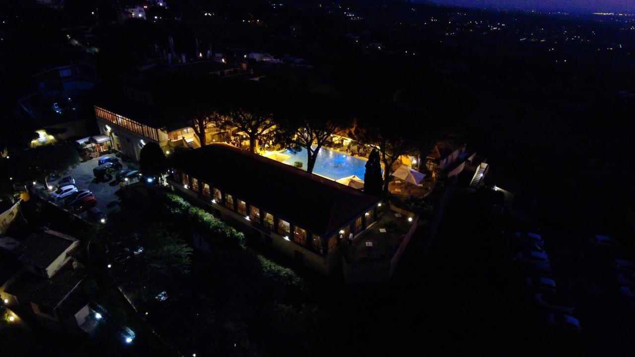 Grand Hotel Helio Cabala มารีโน ภายนอก รูปภาพ